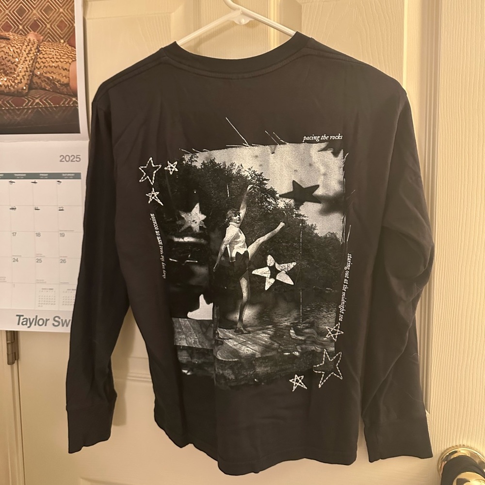 Sold Out Taylor Swift Folklore Long Sleeve “Pacing the Rocks” Holiday Release